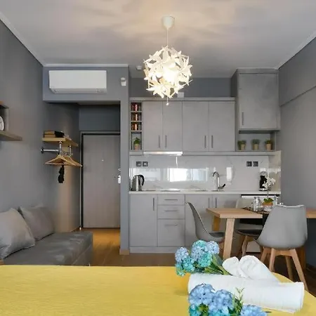 Apartment Luxe Lukourgou Aiolou 97 By Zeus Athens