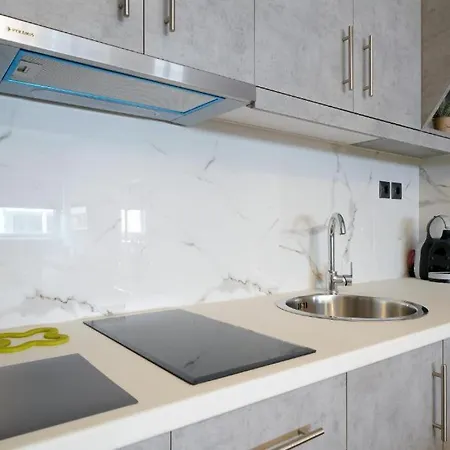 Luxe Lukourgou Aiolou 97 By Zeus * Athens