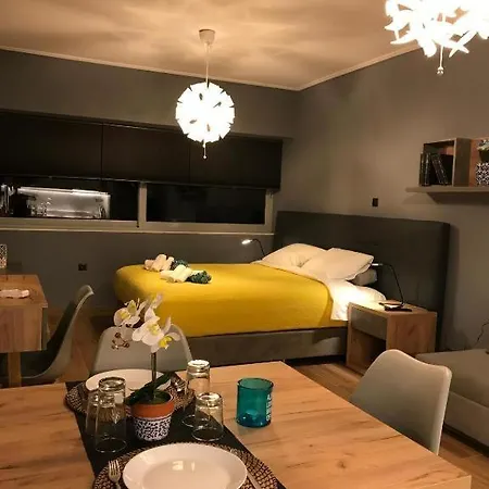 Luxe Lukourgou Aiolou 97 By Zeus * Athens